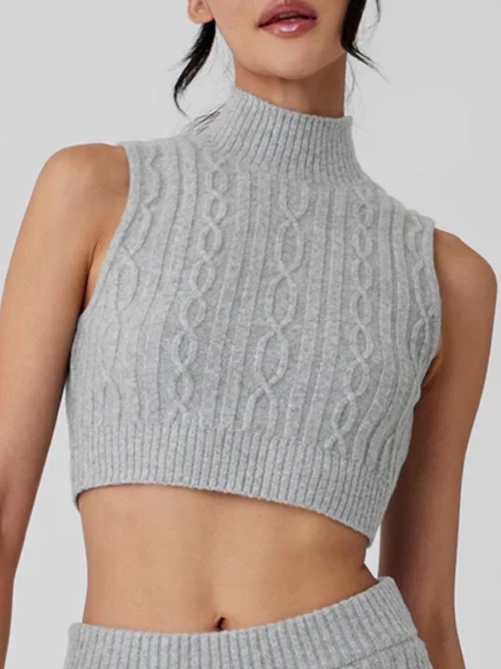ALO YOGA  Cable Knit Winter Bliss Mock Neck Tank Top Heather Grey Size  XS NWOT